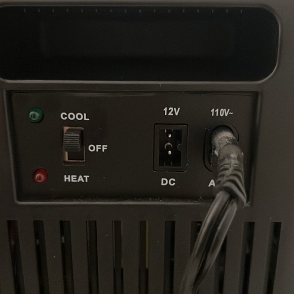 Potiry Portable Mini Fridge Warming or Cooling - Picture 12 of 14